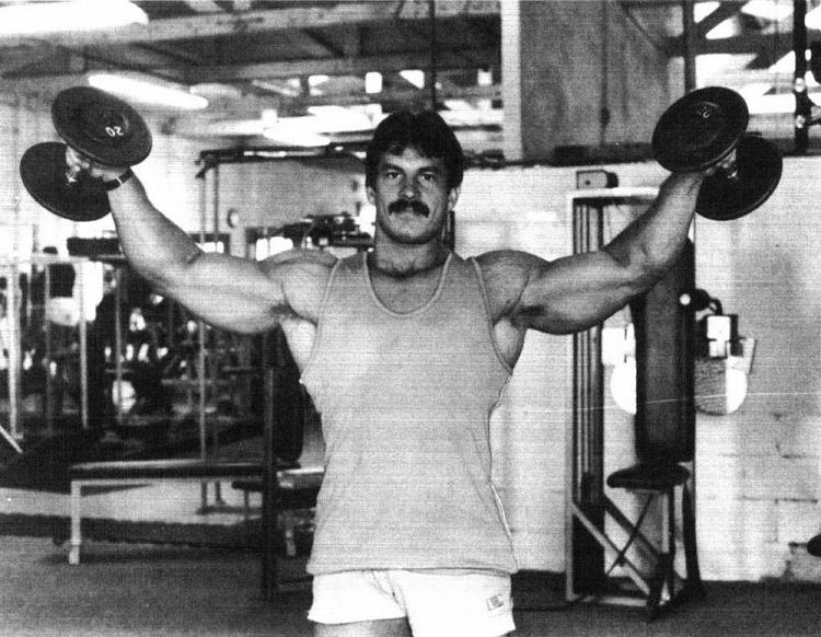 mike-mentzer-049
